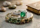 Emerald Quartz Ring – Elegant Green Gemstone Jewelry