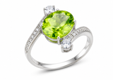 925 Silver Peridot Ring – Elegant Green Gemstone Jewelry