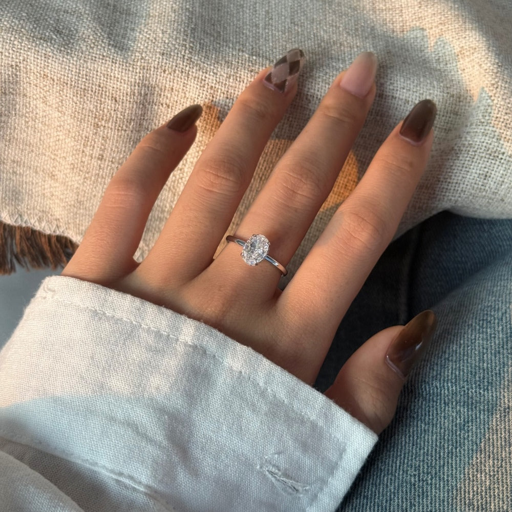 Glimmer Knot Ring