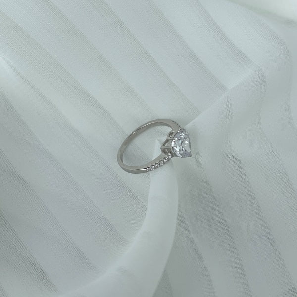Zircon Ring