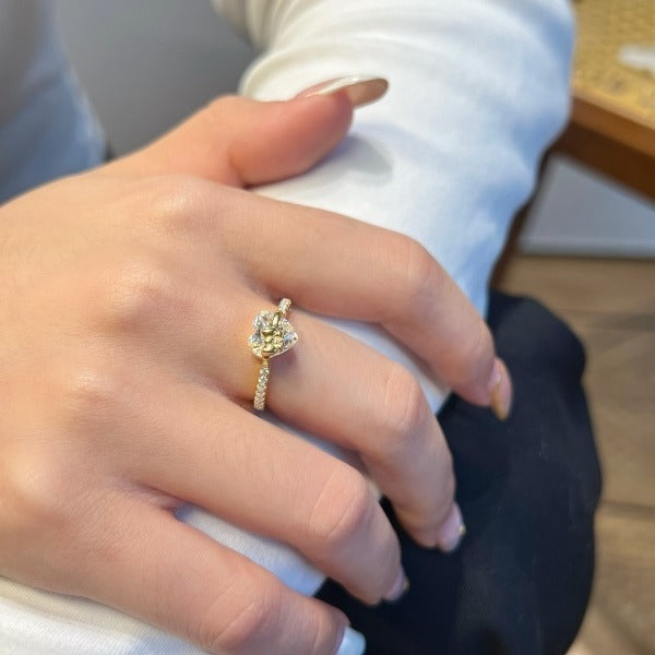 Dynasty Spark Ring