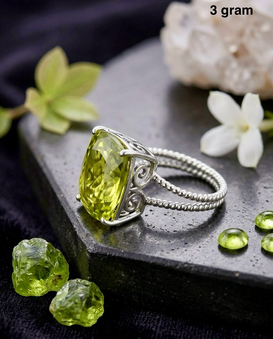 Peridot Ring – Elegant Green Gemstone Jewelry