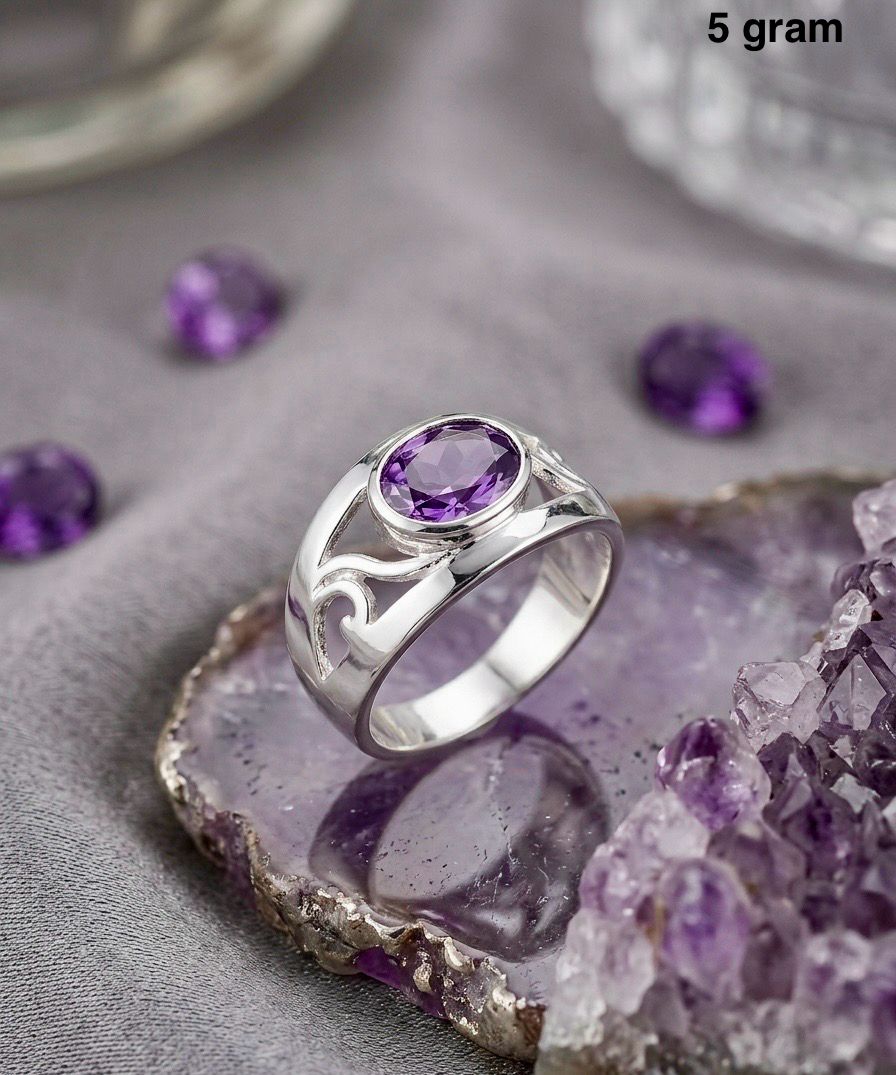 Amethyst Ring – Timeless Purple Gemstone Jewelry